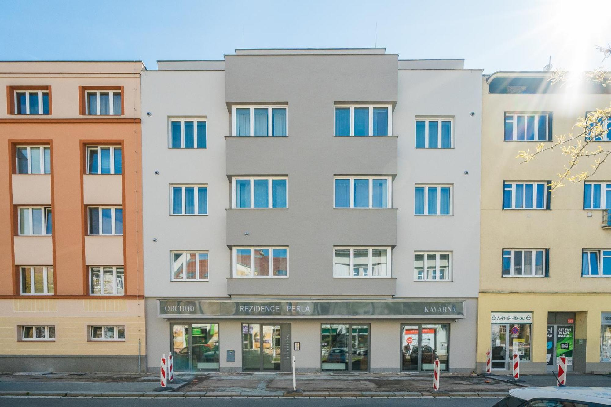 Апартаменти Perla Hradce 202 Градець-Кралове Екстер'єр фото